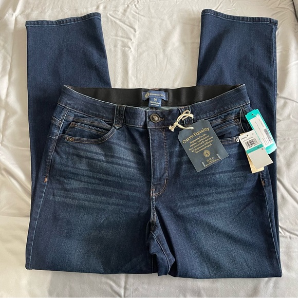 NWT Women’s Democracy AbSolution Natalie Straight Leg in Indigo Size 16 - Picture 1 of 8